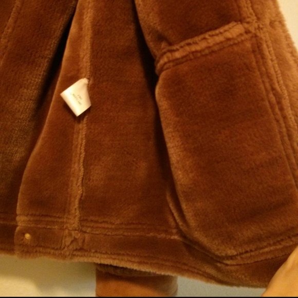 NWOT St. John Sport Faux Shearling Jacket Size L Aviator Bomber Teddy - Picture 14 of 15
